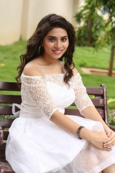 Tejaswini Pics