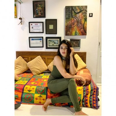 Vaibhavi Shandilya Photos