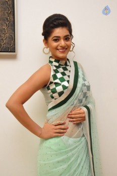 Yamini Bhaskar New Pics