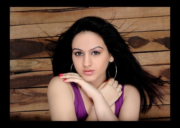 Aksha Photo Gallery - 8 / 12 photos