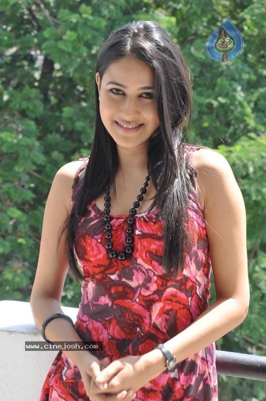 Panchi Bora at Aakasame Haddu Movie PM - 34 / 97 photos
