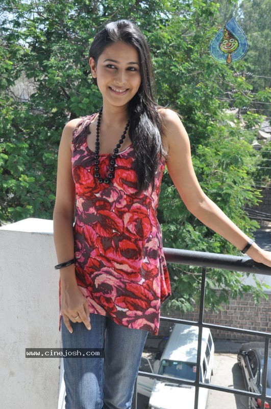 Panchi Bora at Aakasame Haddu Movie PM - 49 / 97 photos