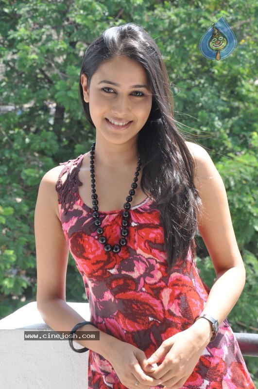 Panchi Bora at Aakasame Haddu Movie PM - 53 / 97 photos