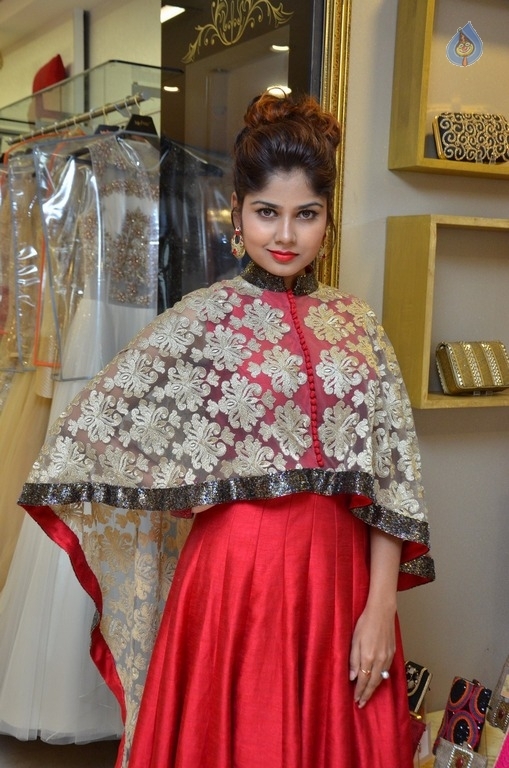 Aanya Latest Gallery - 12 / 32 photos