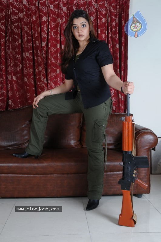 Aarthi Agarwal New Photo Gallery - 25 / 69 photos