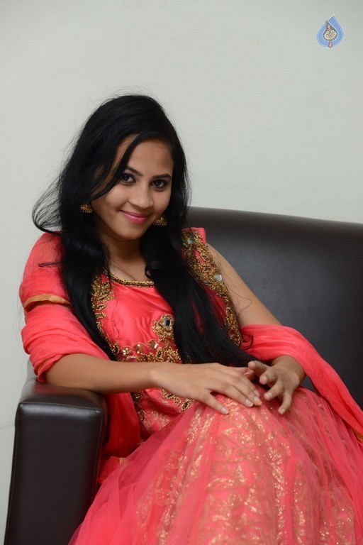 Aasha Rakul Hot Photos - 9 / 42 photos