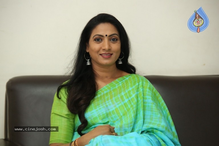 Actress Aamani Interview Photos - 3 / 30 photos