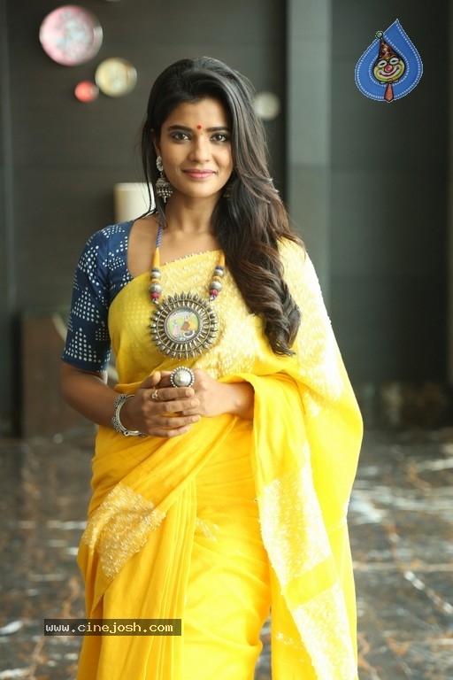 Actress Aishwarya Rajesh Stills - 1 / 14 photos