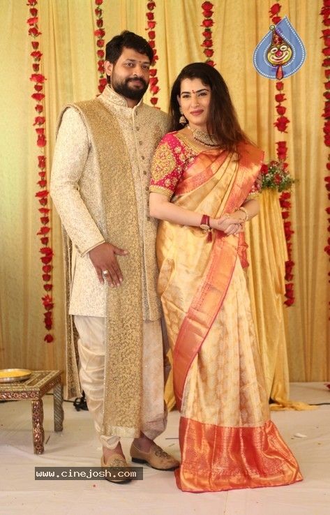 Actress Archana Engagement Photos - 13 / 20 photos