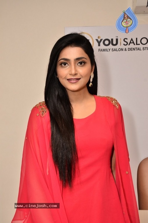 Actress Avantika Mishra Latest Stills - 2 / 21 photos