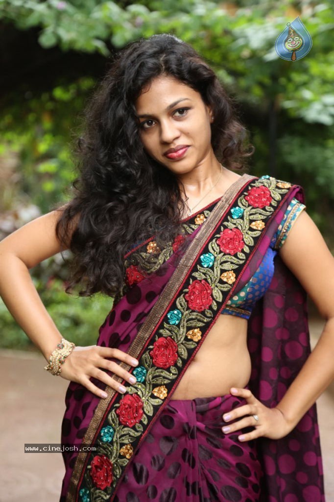 Actress Chaitra Hot Stills - 50 / 152 photos