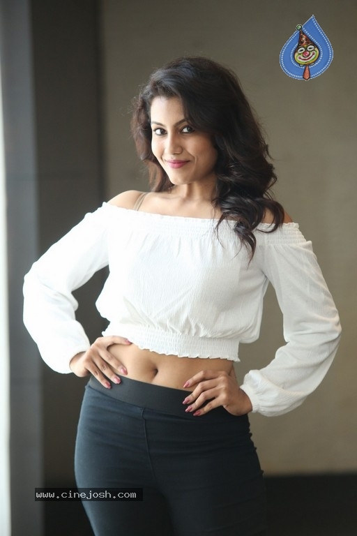 Actress Chandana Photos - 9 / 60 photos