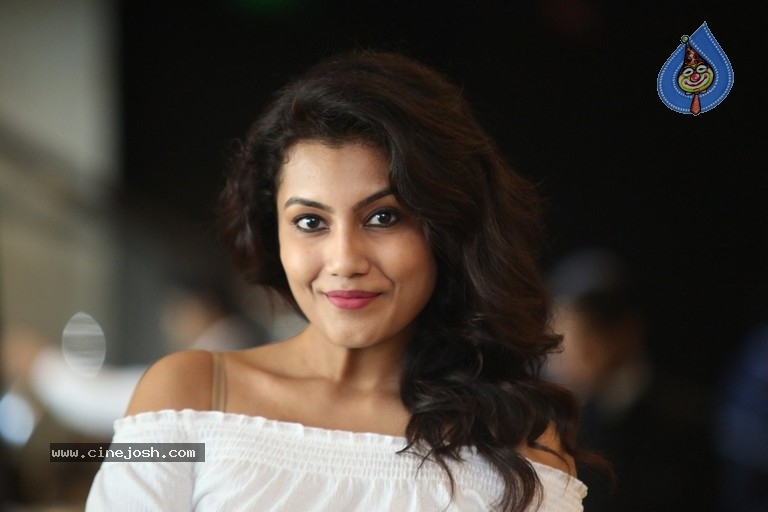 Actress Chandana Photos - 38 / 60 photos