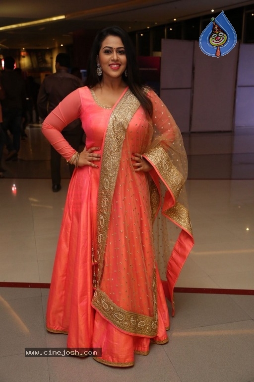 Actress Diana Champika Photos - 10 / 21 photos