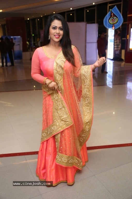 Actress Diana Champika Photos - 21 / 21 photos