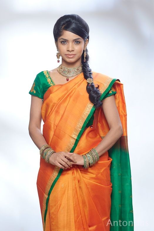 Actress Divya Photos - 21 / 60 photos