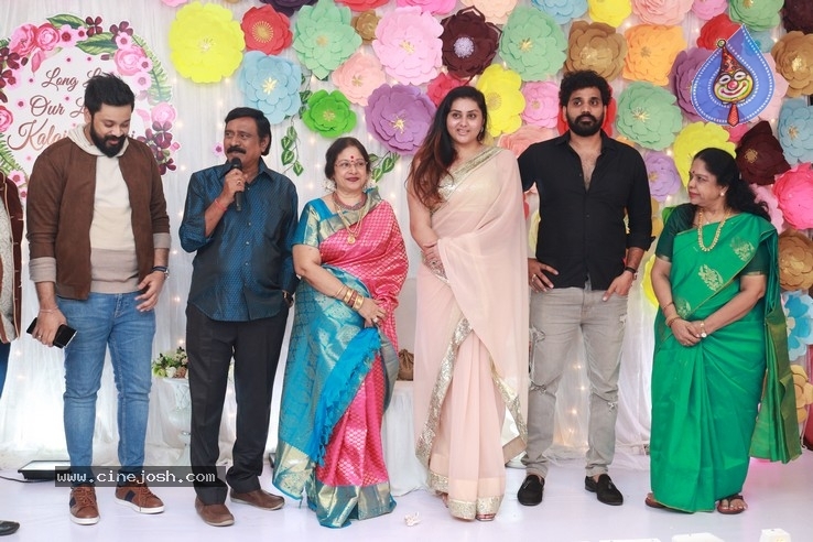 Actress Jayachitra Birthday Celebration Stills - 5 / 9 photos