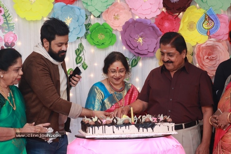 Actress Jayachitra Birthday Celebration Stills - 7 / 9 photos