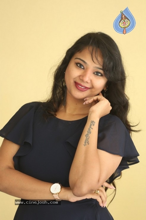 Actress Lizee Gopal Photos - 8 / 21 photos