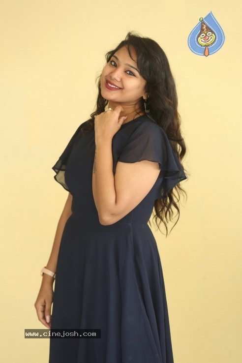 Actress Lizee Gopal Photos - 21 / 21 photos