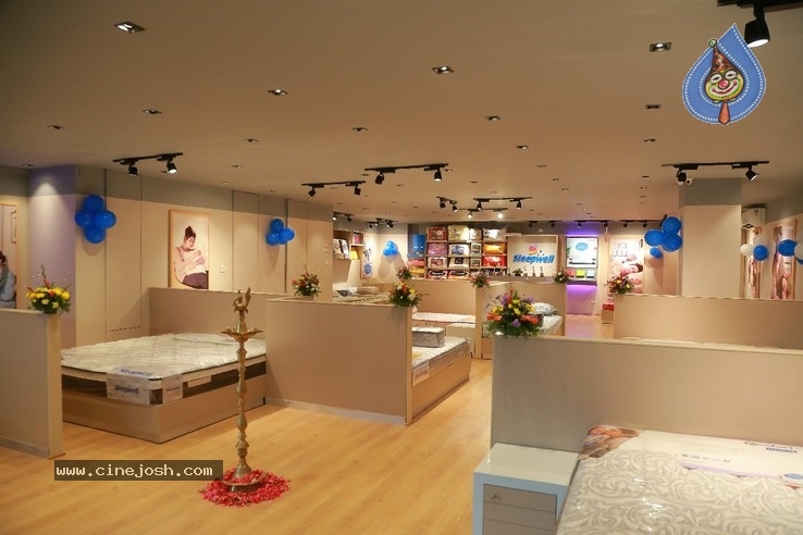 Actress Nikita Launches Sleepwell world Retail Showroom  - 16 / 29 photos