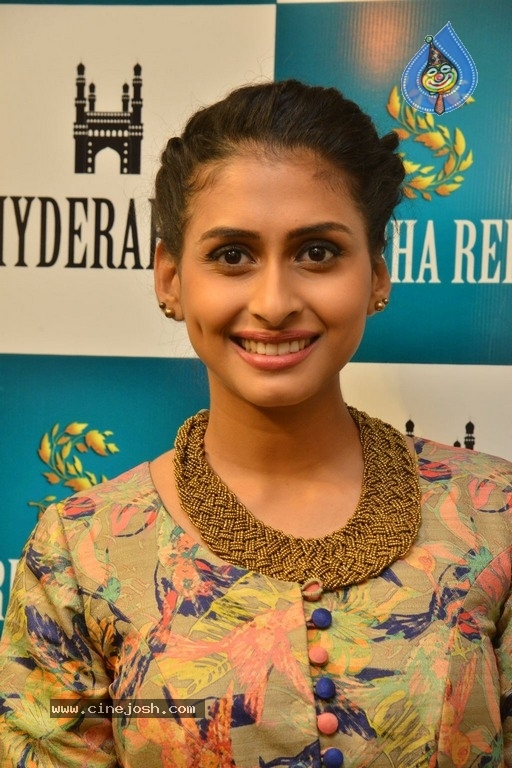 Actress Nithya Naresh Photos - 13 / 14 photos