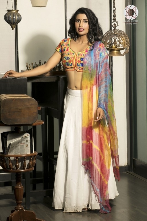 Actress Rajshri Ponnappa Photos - 10 / 27 photos