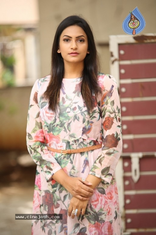 Actress Swetha Varma Photos - 10 / 15 photos