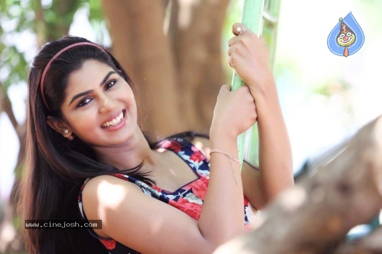 Actress Ubasna RC Photos - 6 / 12 photos