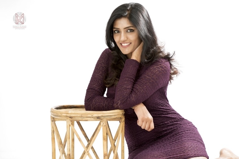 Actresses Eesha Rebba Latest Photoshoot - 3 / 3 photos