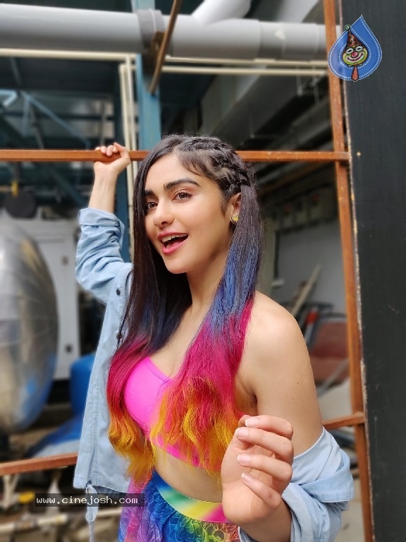 Adah Sharma Gallery - 8 / 9 photos