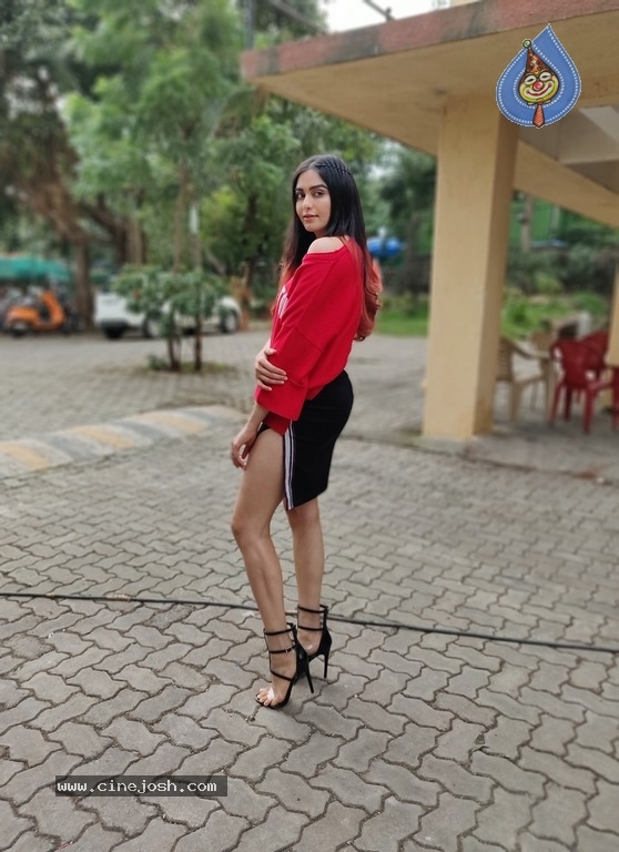 Adah Sharma Latest Images - 2 / 5 photos
