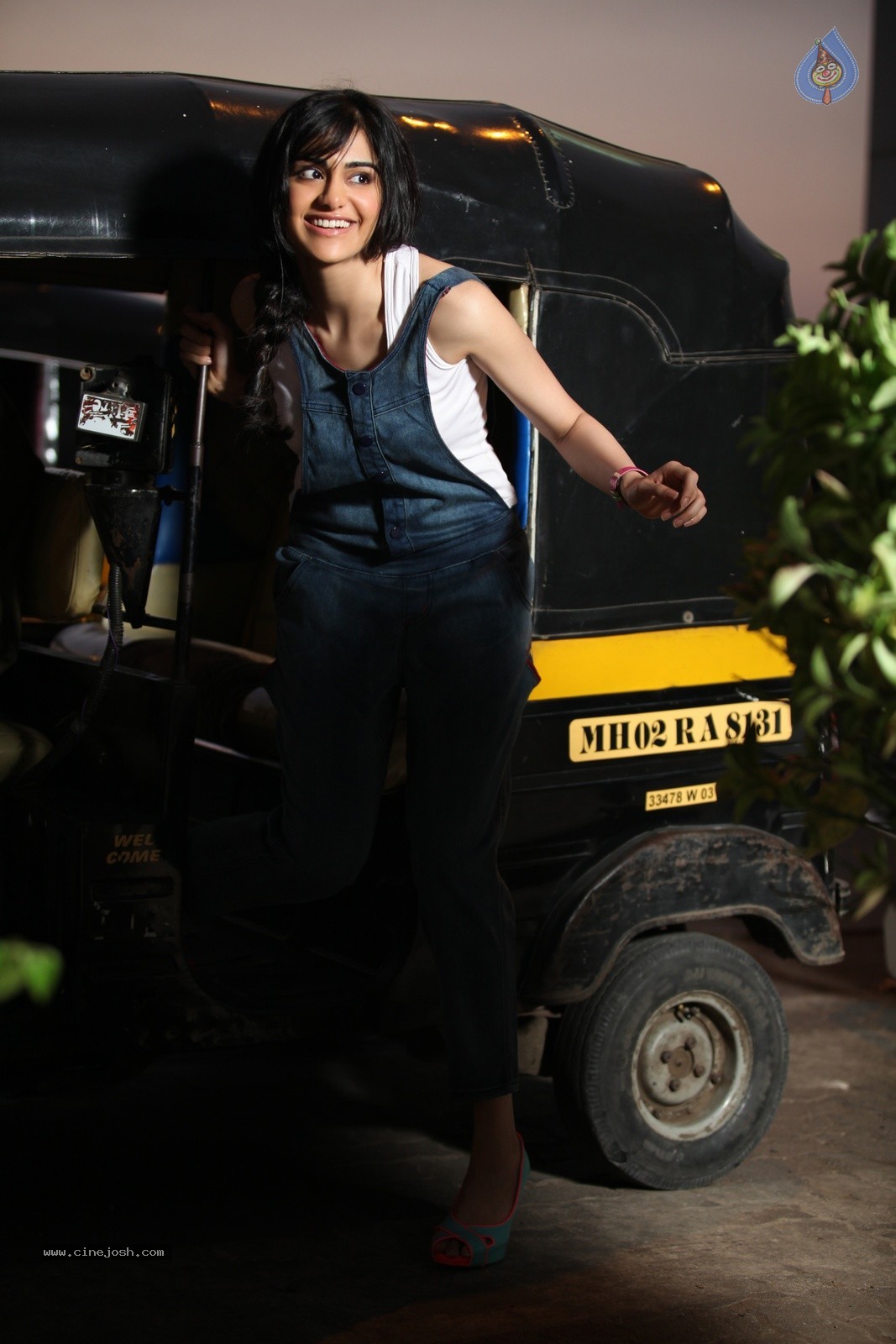 Adah Sharma Latest Photos - 5 / 10 photos