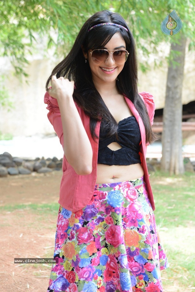 Adah Sharma Latest Photos - 53 / 115 photos