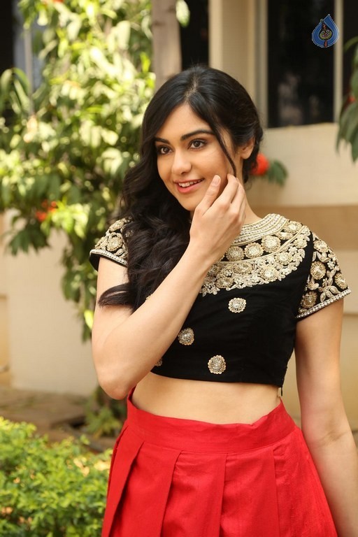 Adah Sharma New Gallery - 18 / 42 photos