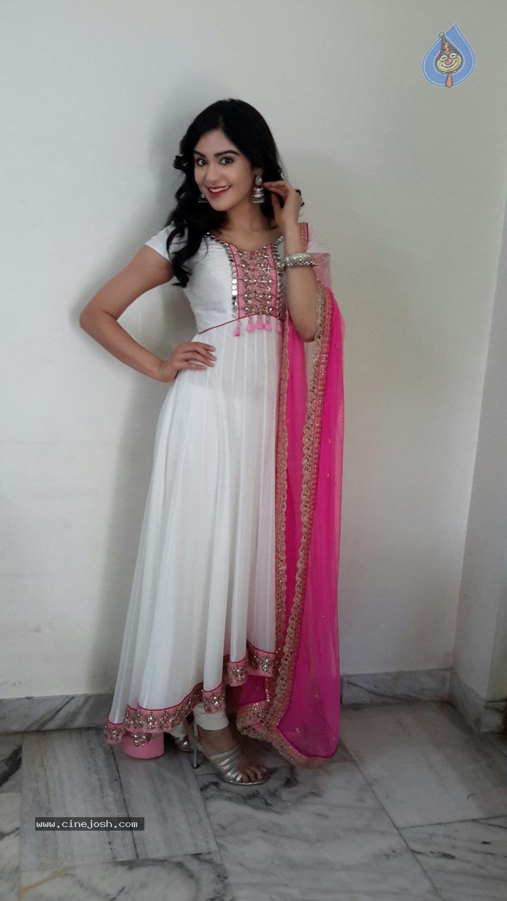 Adah Sharma New Photos - 14 / 18 photos