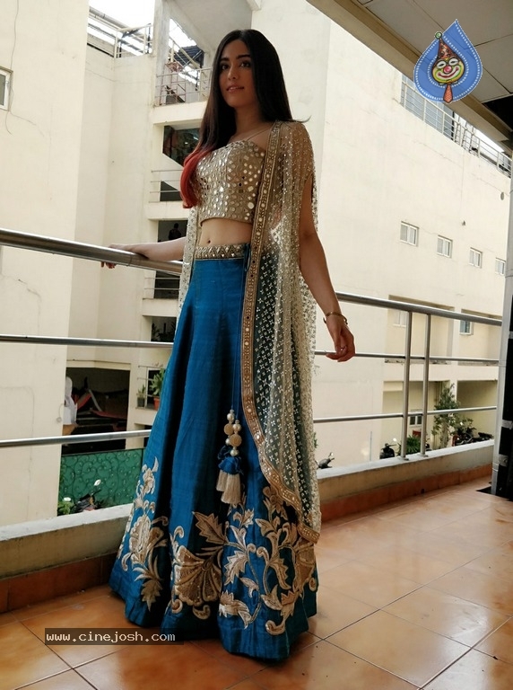 Adah Sharma New Pics - 6 / 7 photos