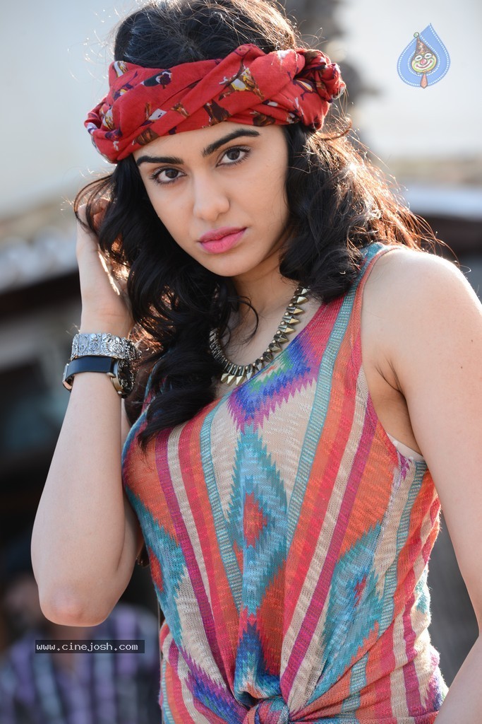Adah Sharma New Pics - 23 / 78 photos