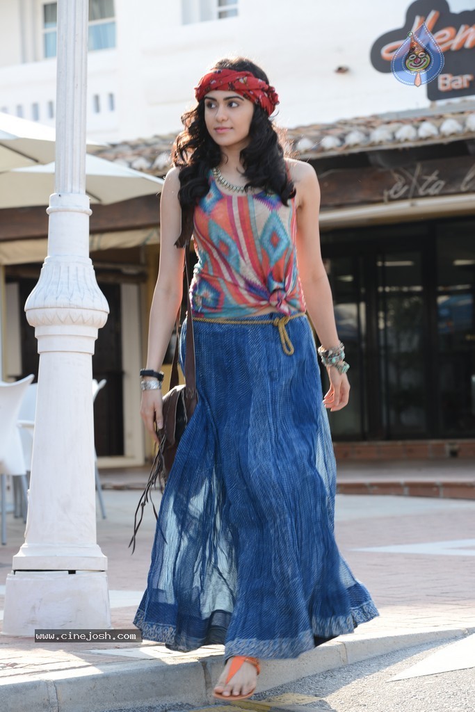 Adah Sharma New Pics - 36 / 78 photos