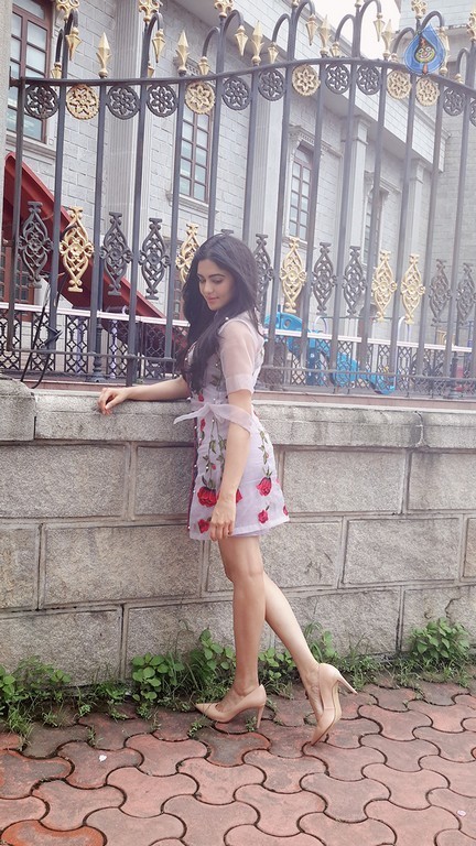 Adah Sharma New Pics - 2 / 13 photos