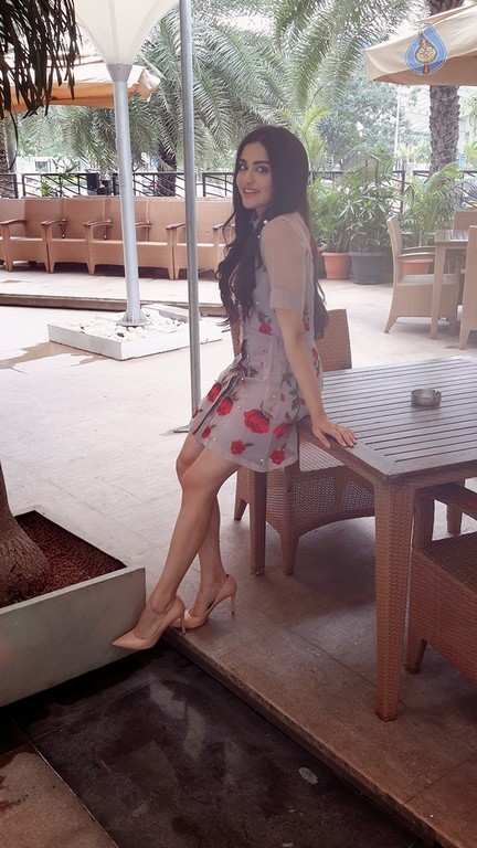 Adah Sharma New Pics - 11 / 13 photos