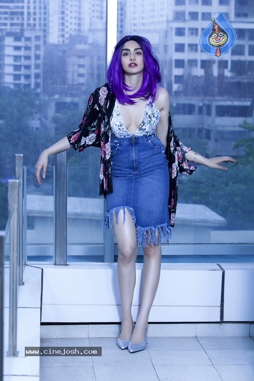 Adah Sharma New Pics - 2 / 2 photos