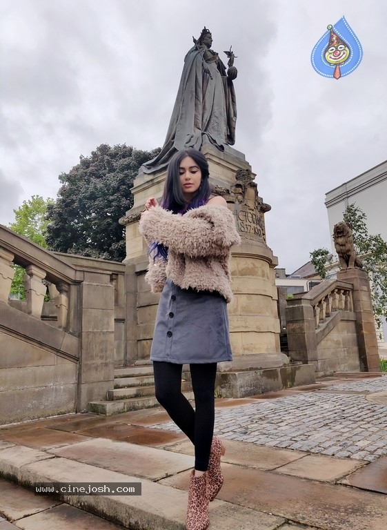 Adah Sharma New Stills - 1 / 4 photos