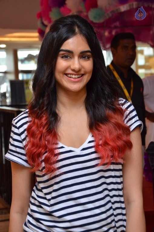 Adah Sharma New Stills - 33 / 42 photos