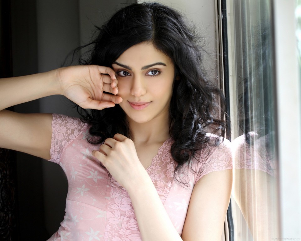 Adah Sharma New Stills - 18 / 26 photos