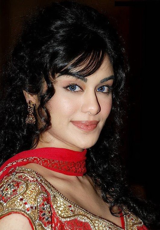 Adah Sharma New Stills - 21 / 26 photos