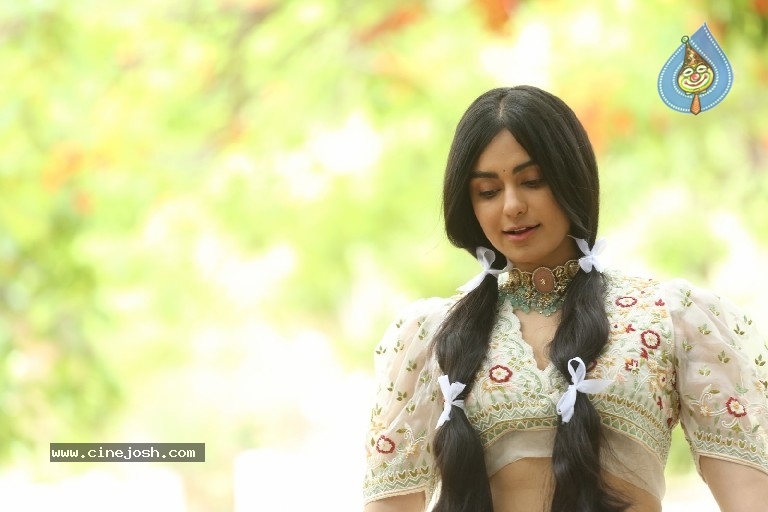 Adah Sharma Photos - 4 / 21 photos