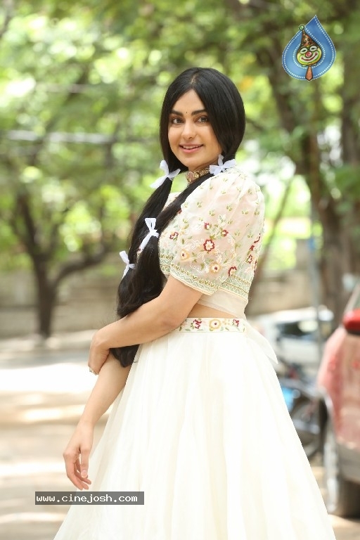 Adah Sharma Photos - 7 / 21 photos