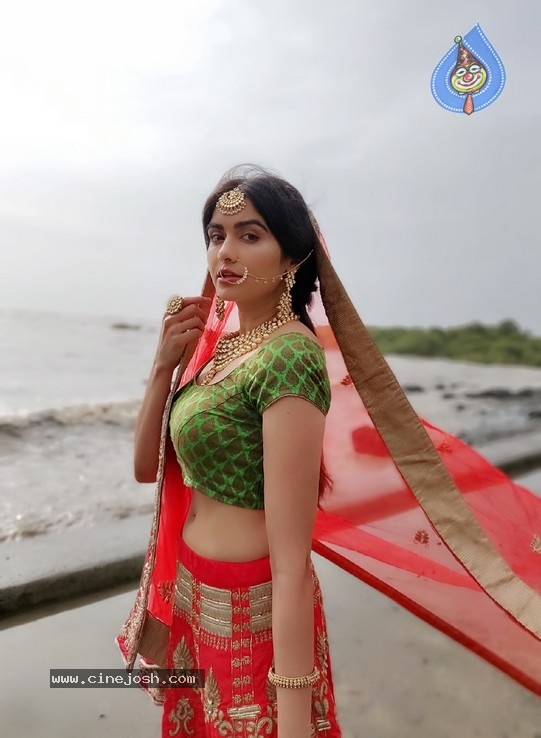 Adah Sharma Stills - 7 / 7 photos