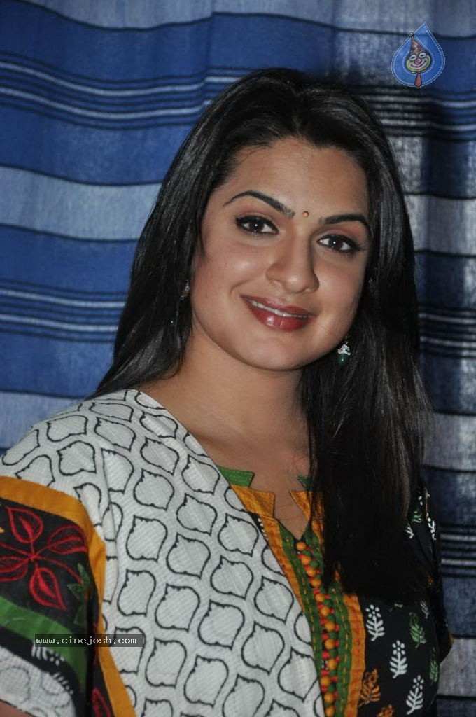 Aditi Agarwal Latest Stills - 33 / 58 photos